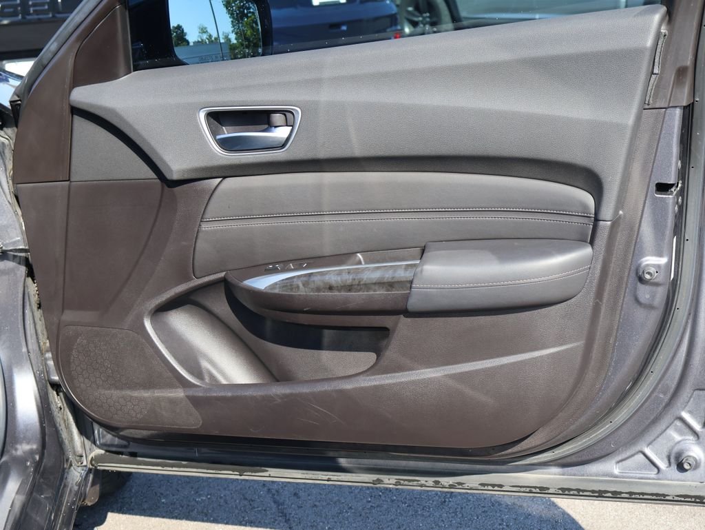 Used 2019  Acura 2.4L image 11