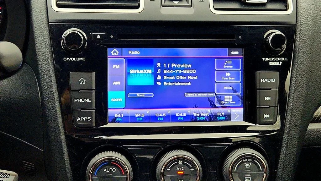 Used 2020 Crystal White Pearl Subaru Manual image 18