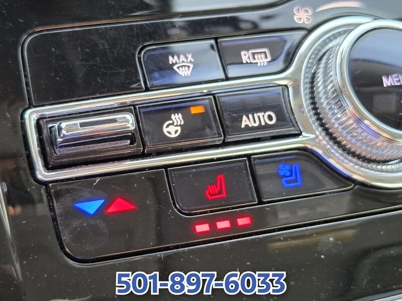 Used 2022 Black Metallic LINCOLN STANDARD AWD image 23