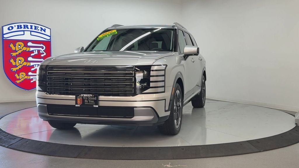 2026 Hyundai Palisade Limited - Photo 9
