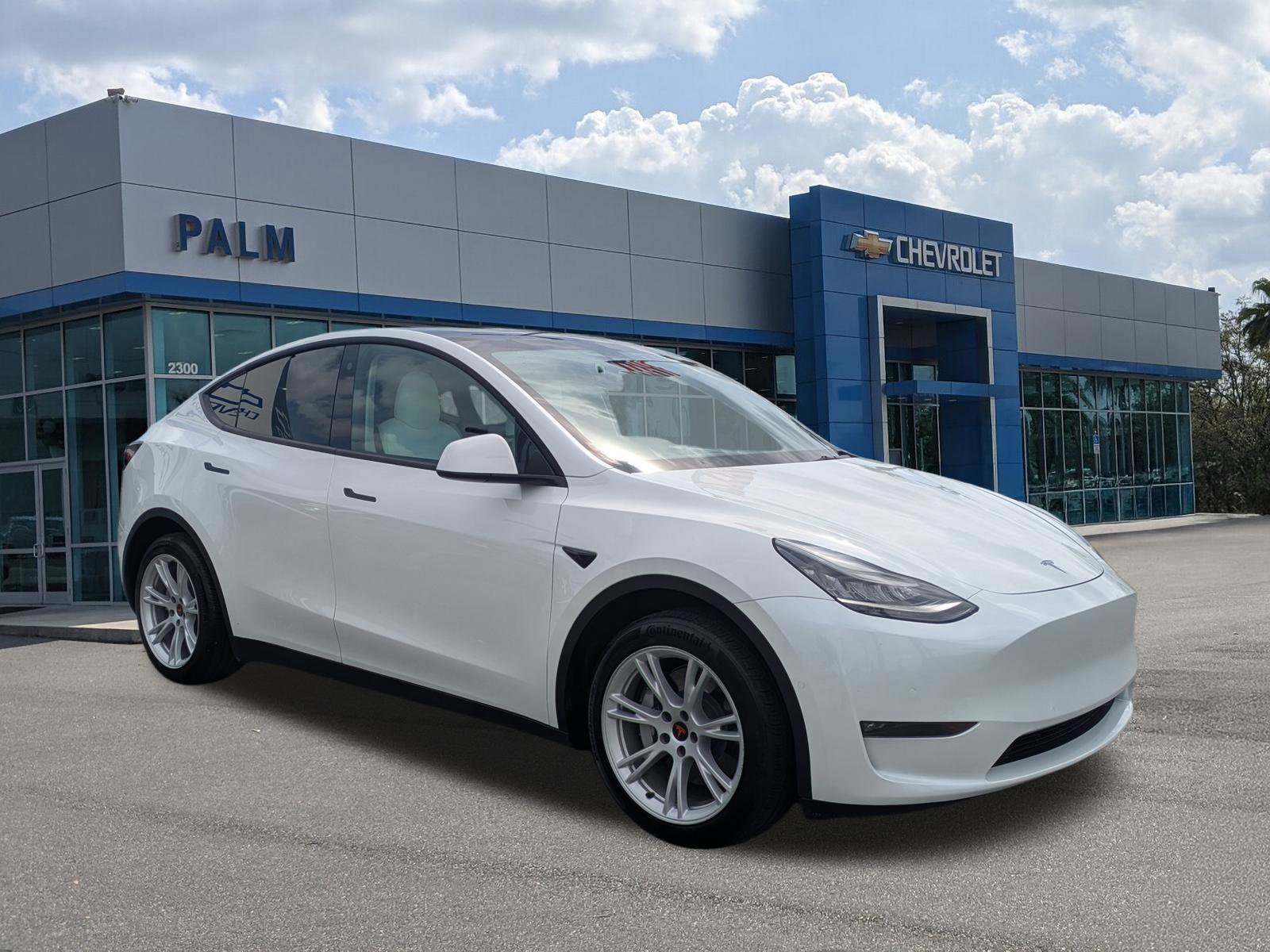 2021 Tesla Model Y Long Range Dual Motor All-Wheel Drive's photo