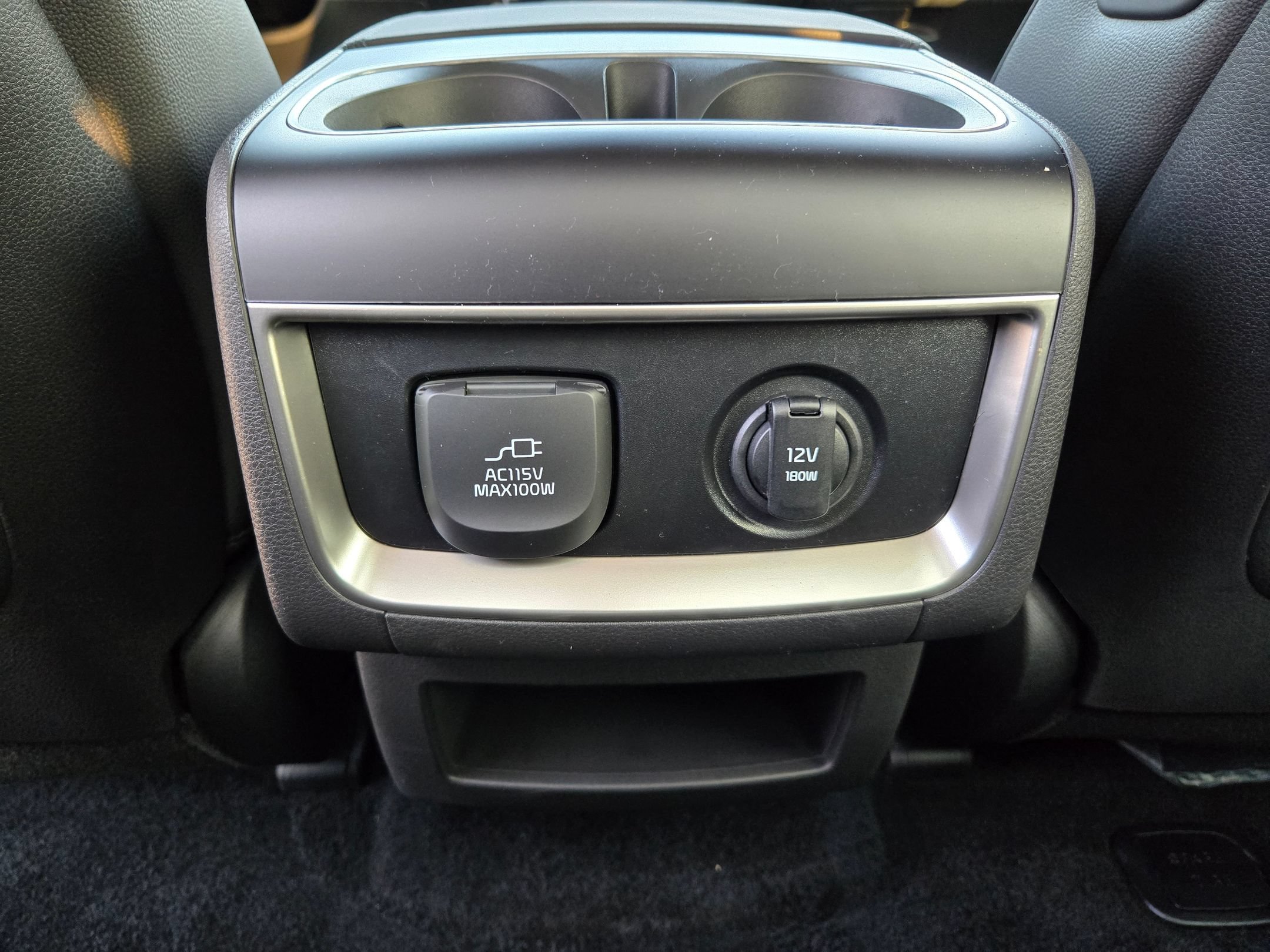 New 2027 Snow White Pearl Kia SX Prestige image 31