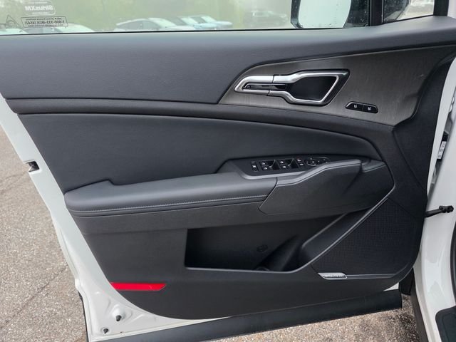 New 2027  Kia X-Line Prestige image 27