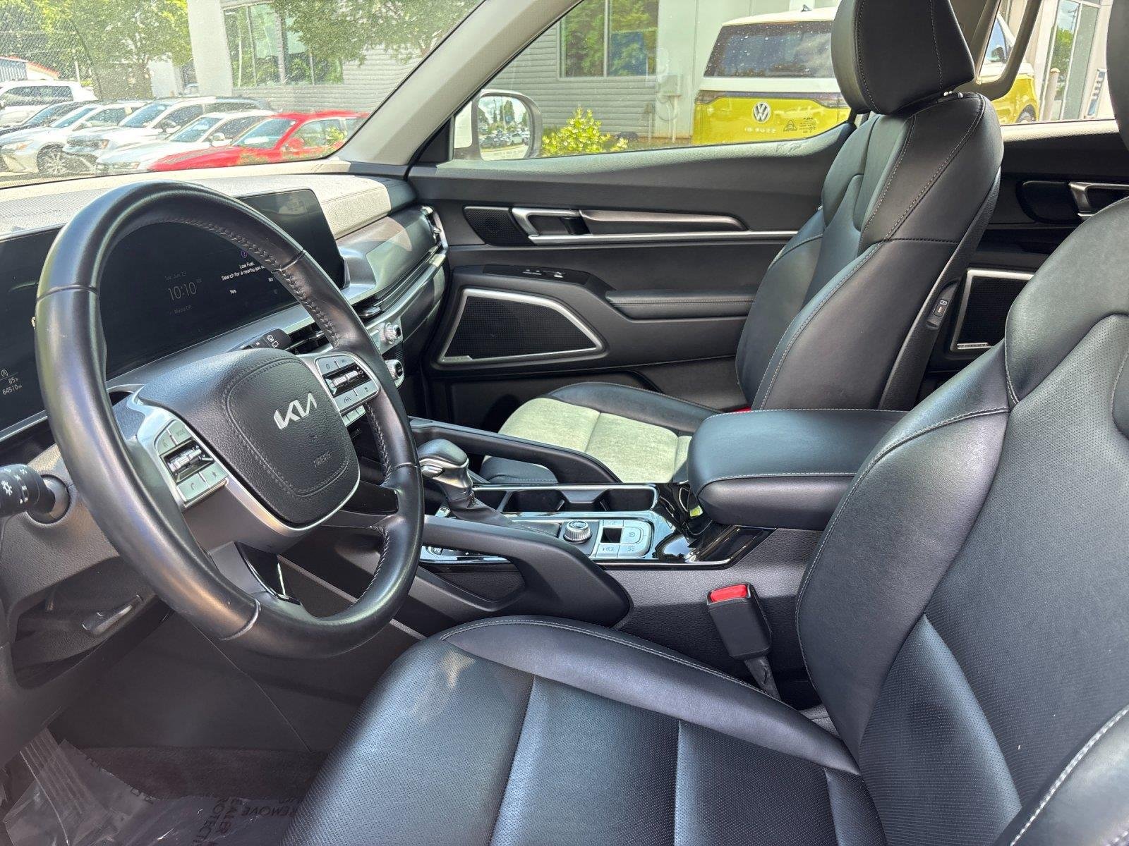 Used 2023 Glacial White Pearl Kia S image 15