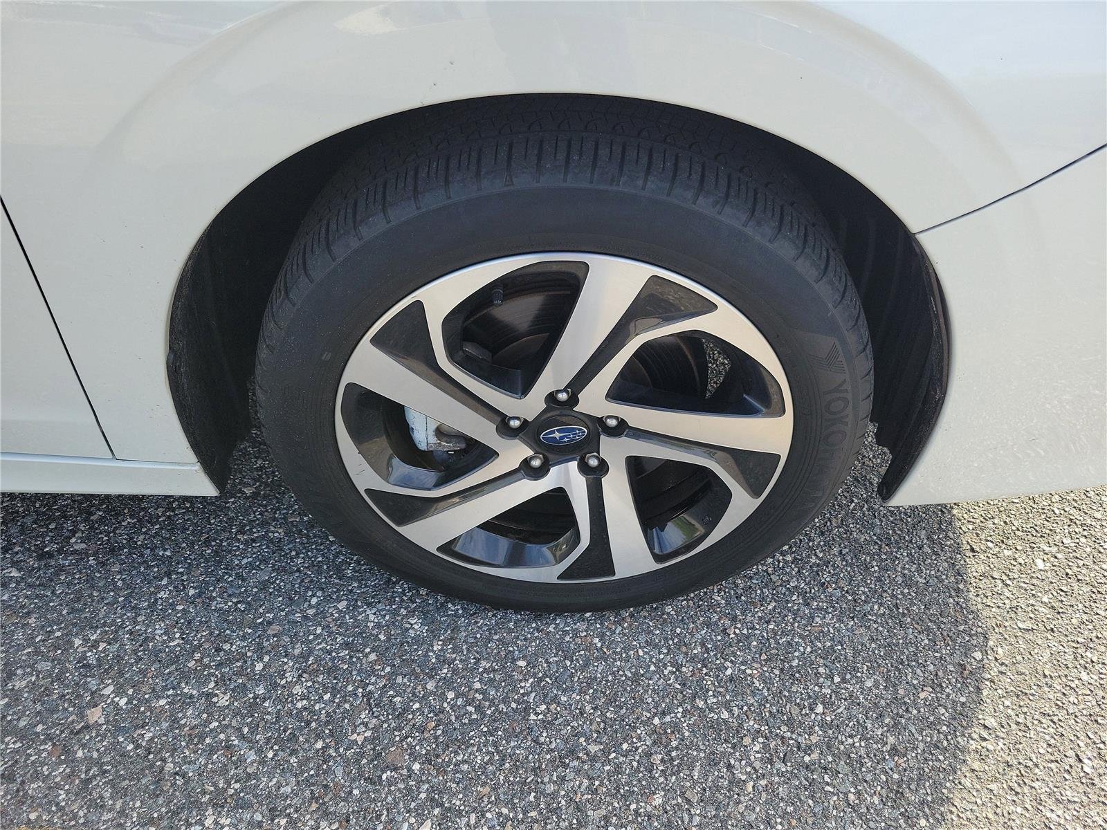 2021 Subaru Legacy Limited - Photo 6