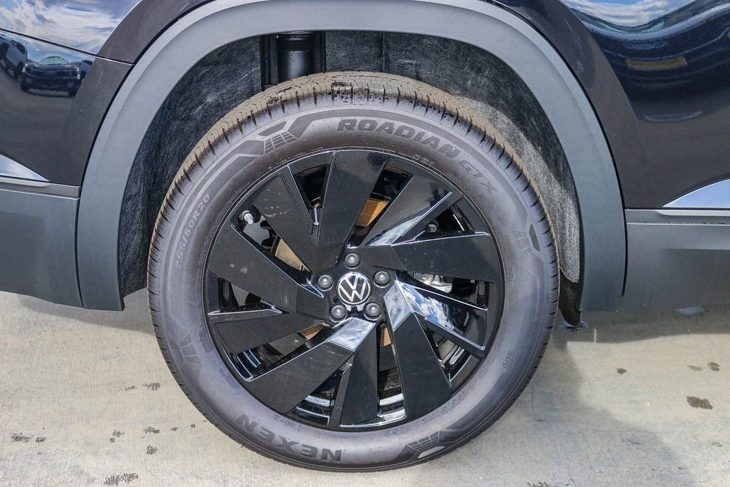 2026 Volkswagen Atlas SE w/Tech - Photo 11