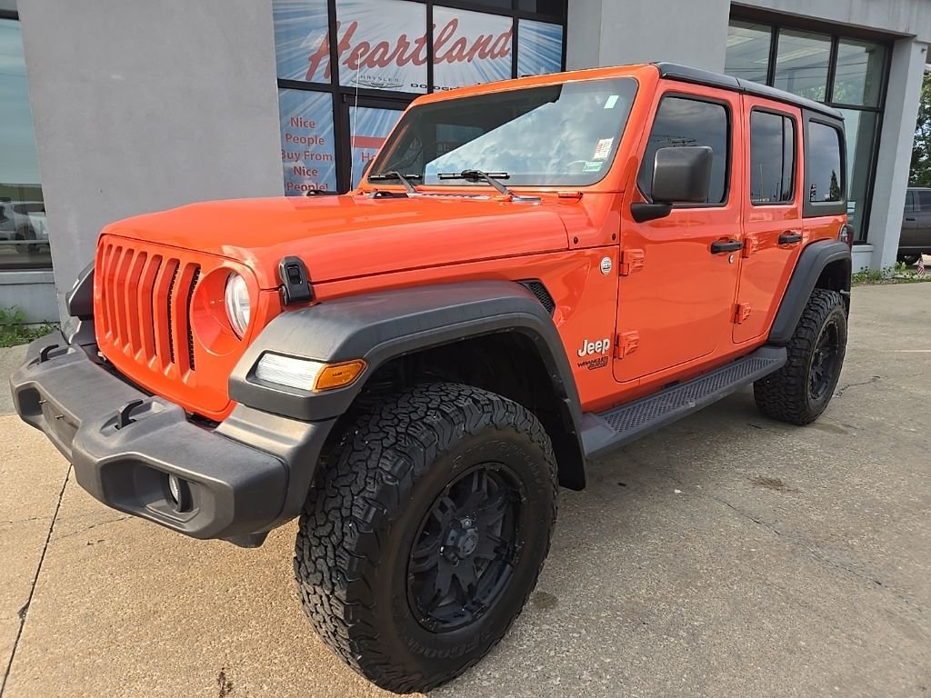 Used 2018 Jeep All-New Wrangler Unlimited Sport S with VIN 1C4HJXDG7JW196310 for sale in Kansas City