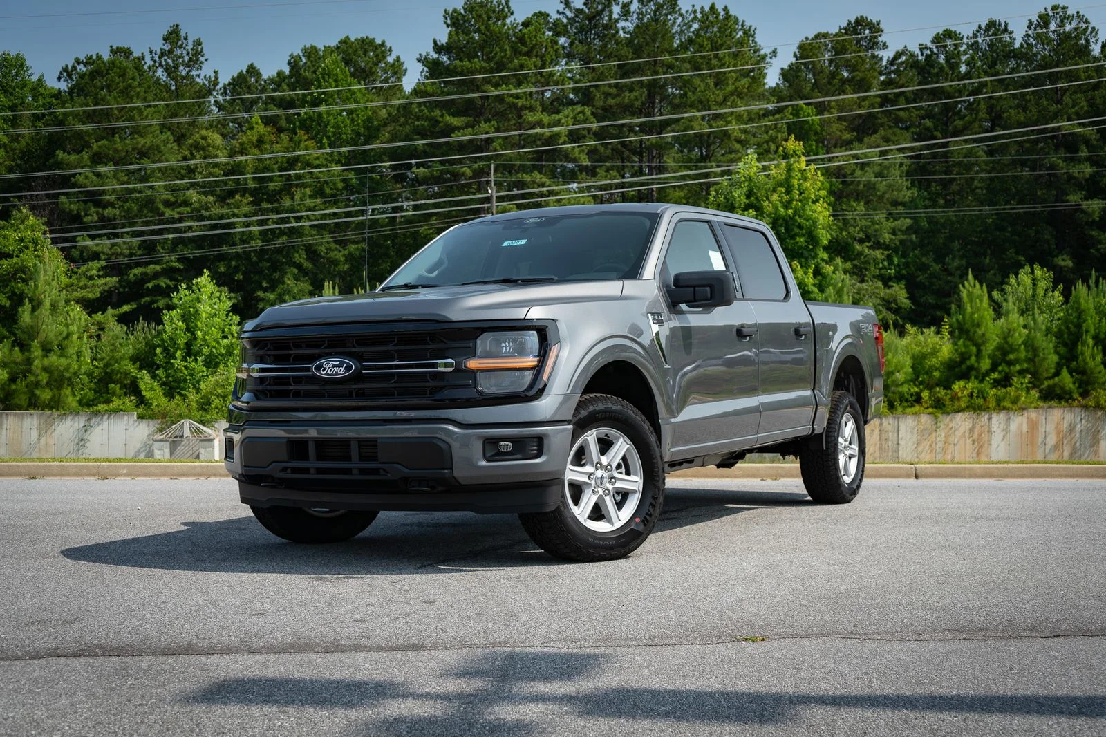 New 2026 Carbonized Gray Metallic Ford XLT image 1