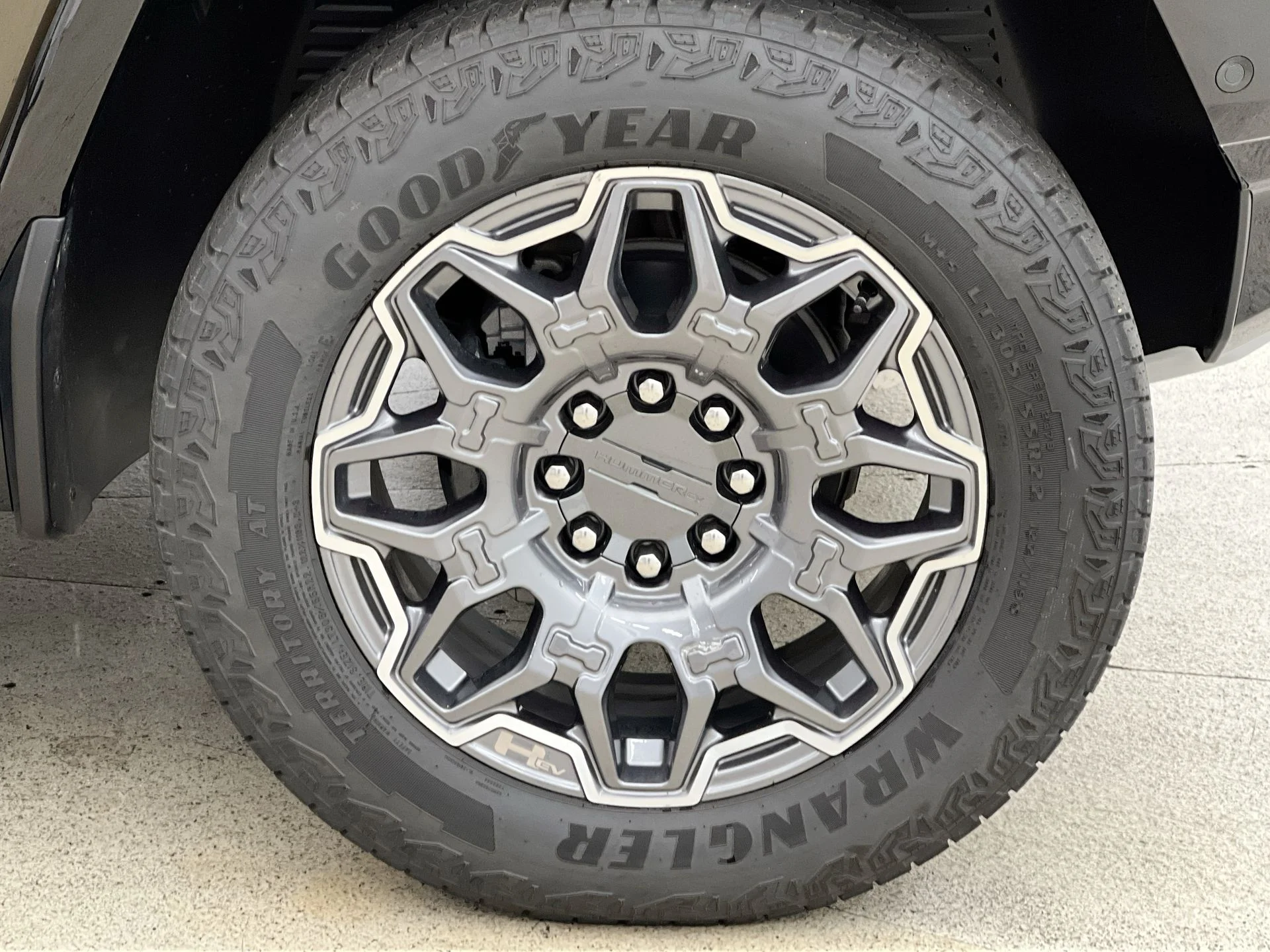 New 2025 Deep Aurora Metallic (Dark Bronze) GMC 3X image 84
