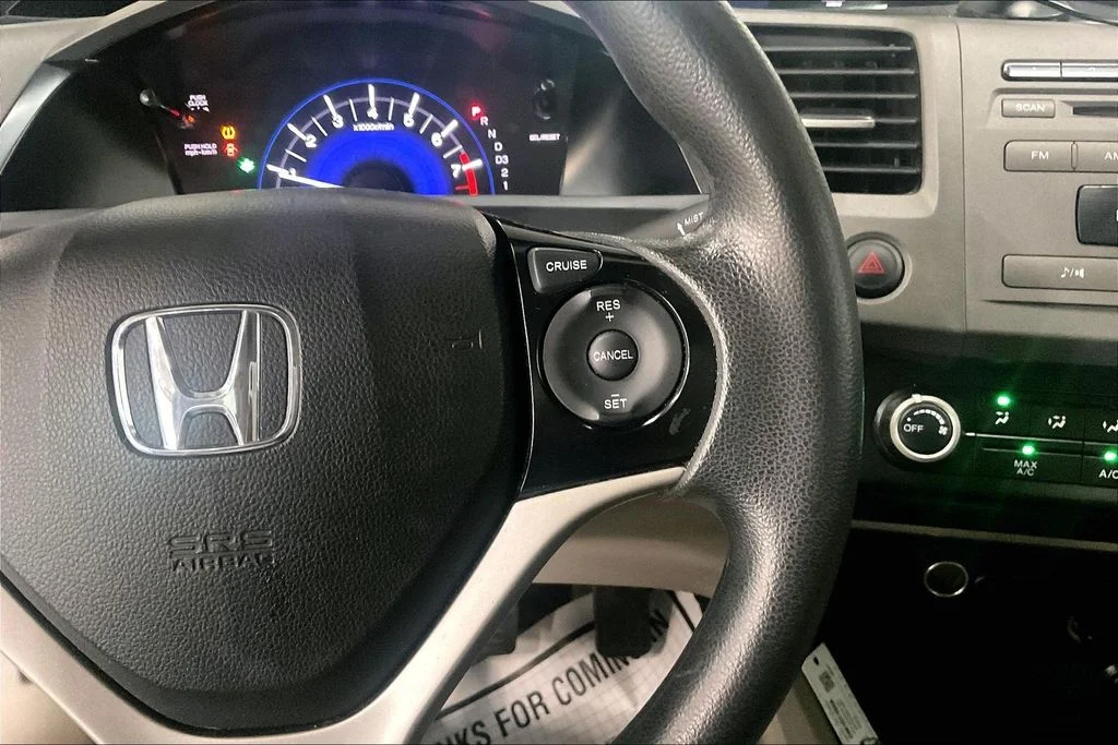 Used 2012 Red Honda LX image 19