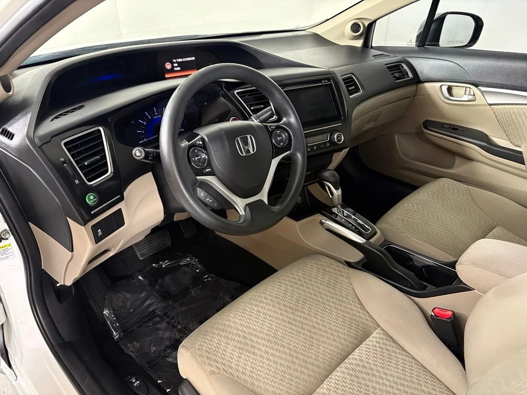 Used 2015  Honda EX image 15
