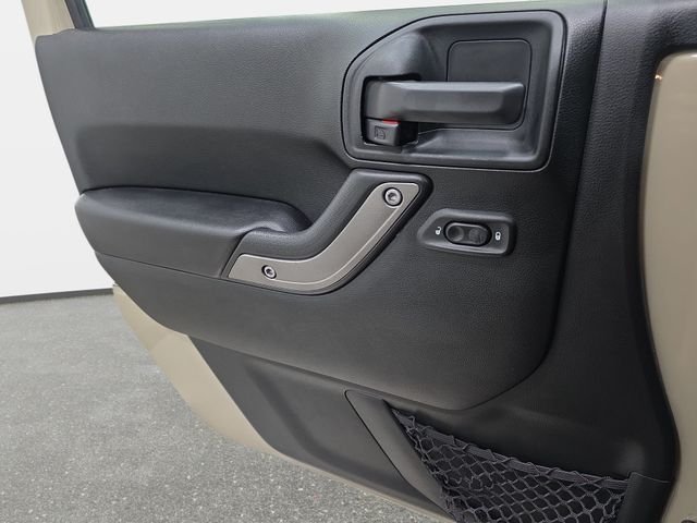 Used 2018 Gobi Clearcoat Jeep Unlimited Willys Wheeler image 24