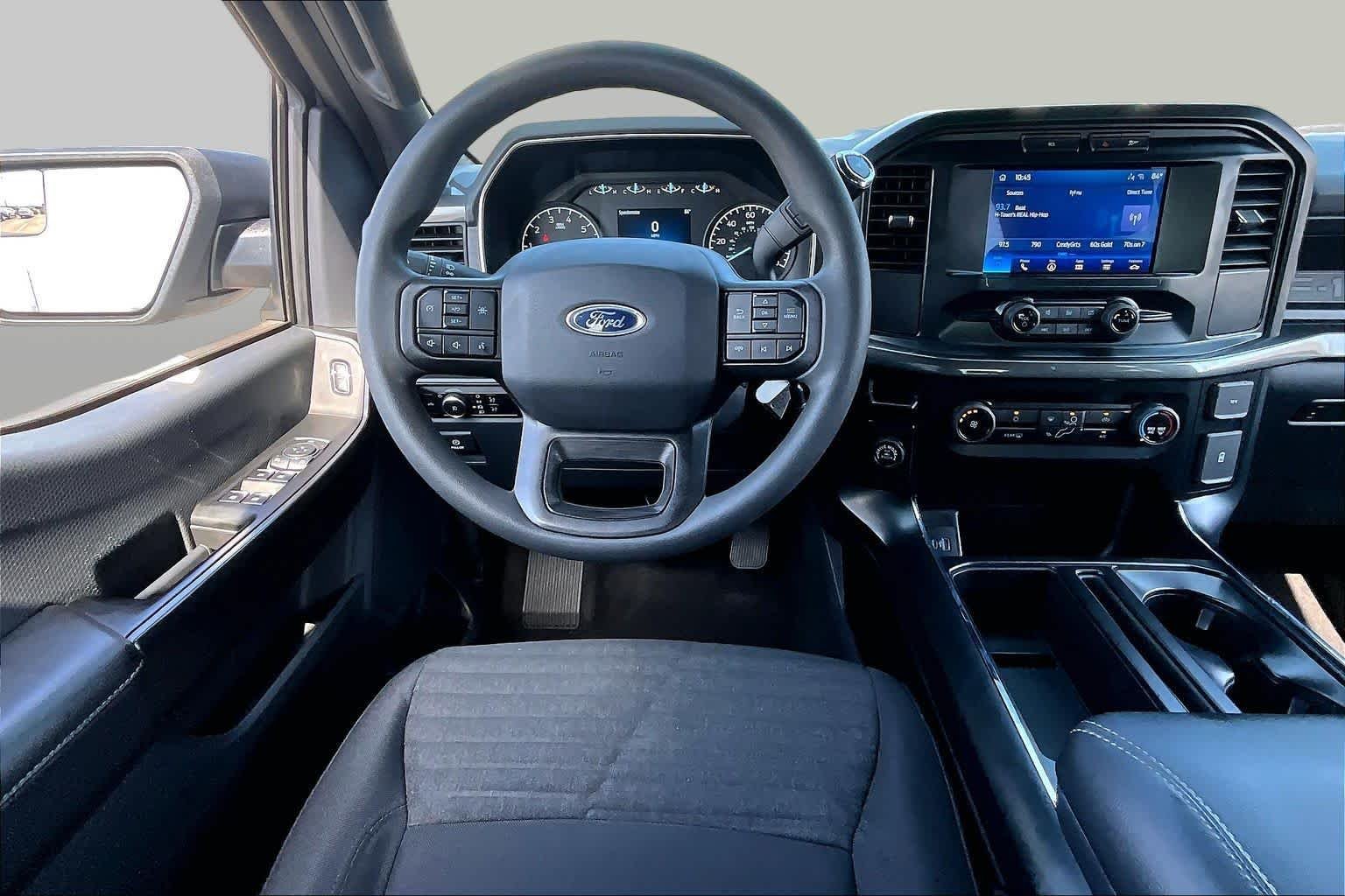 Pre-Owned 2023 Ford F-150 XL