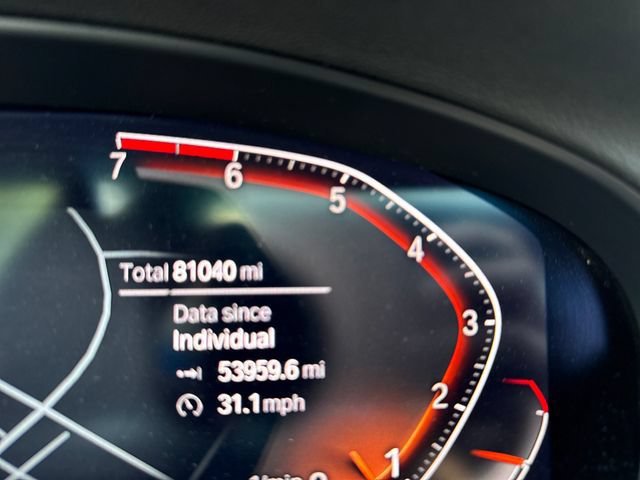 Used 2022 White BMW sDrive30i image 16