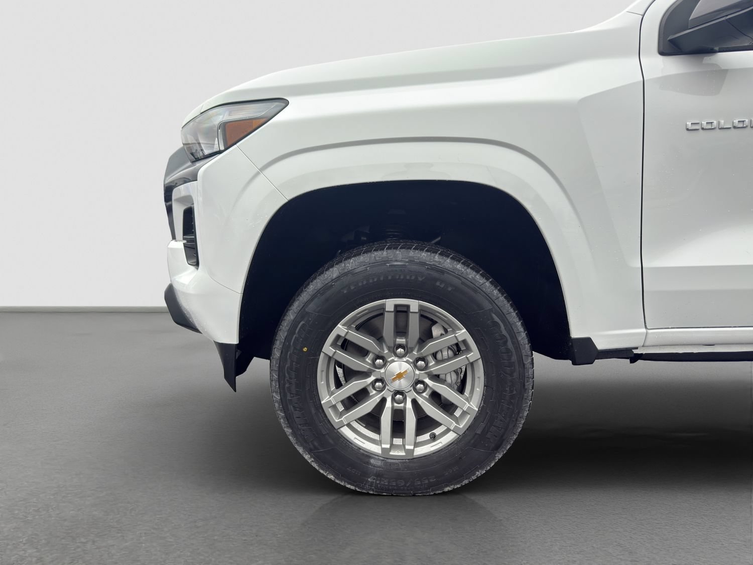 2026 Chevrolet Colorado LT - Photo 16
