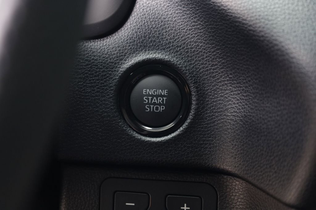 2026 Toyota Tundra SR5 - Photo 33
