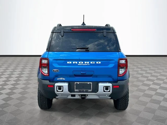 New 2025 Blue Metallic Ford Outer Banks image 5