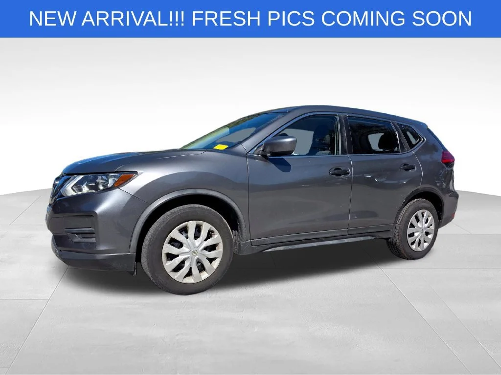 Used 2017 Gray Nissan S image 2