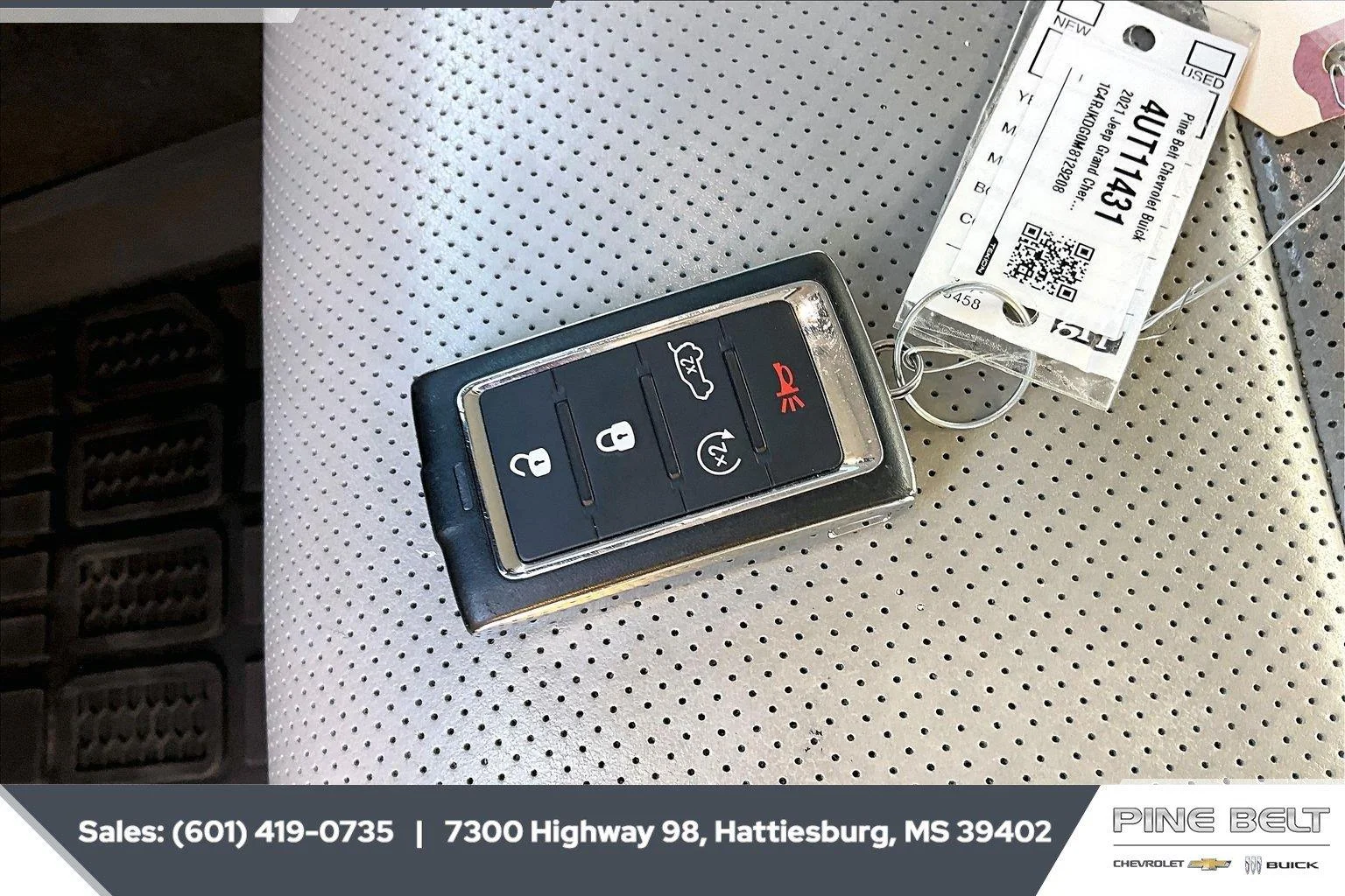 Used 2021 Silver Zynith Jeep Overland image 9