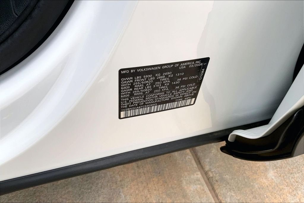 New 2026 Pure Gray Volkswagen 2.0T SEL image 8