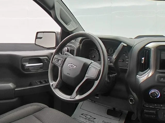 Used 2025 Summit White Chevrolet Custom Trail Boss image 35