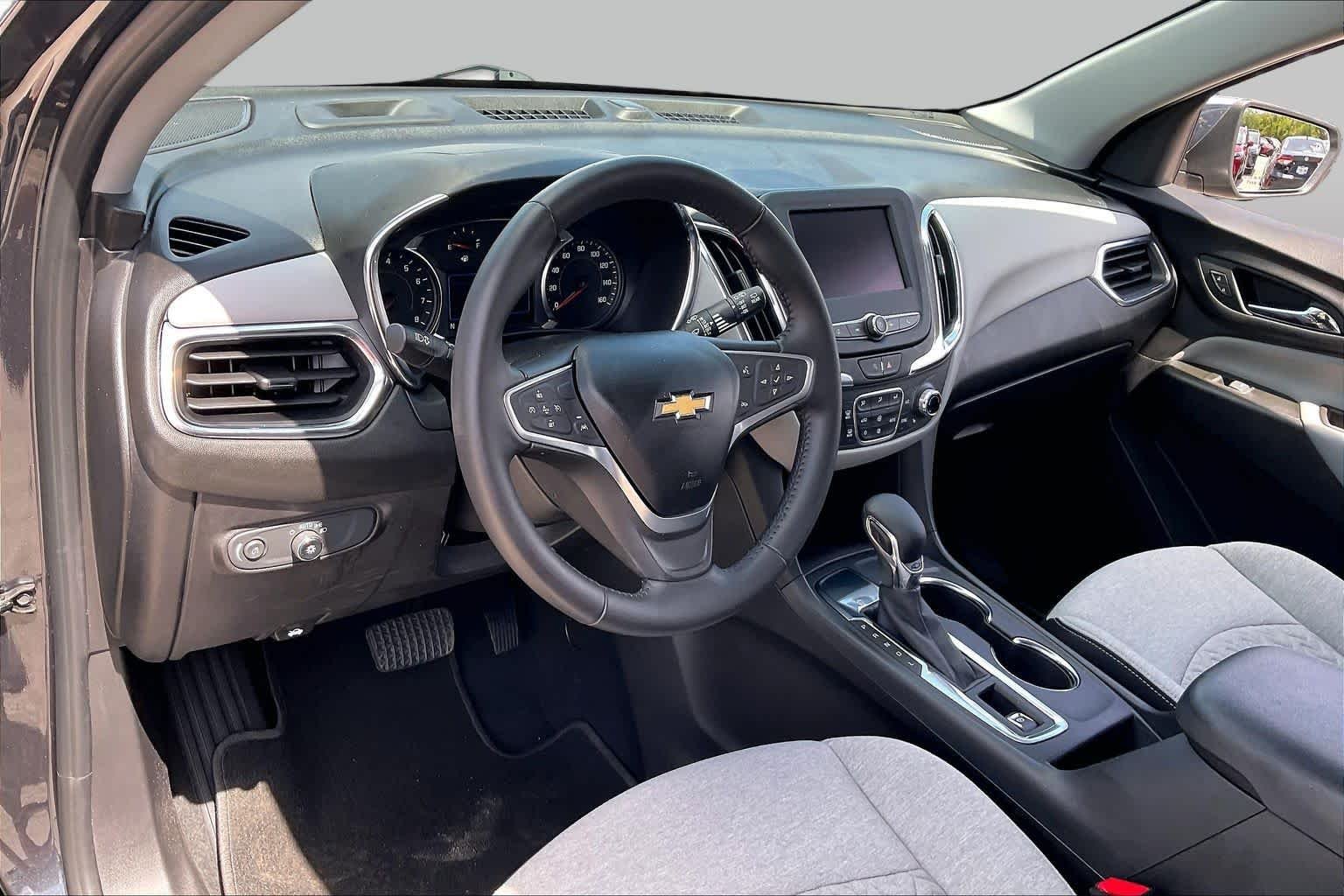 Used 2022 Iron Gray Metallic Chevrolet LT image 17