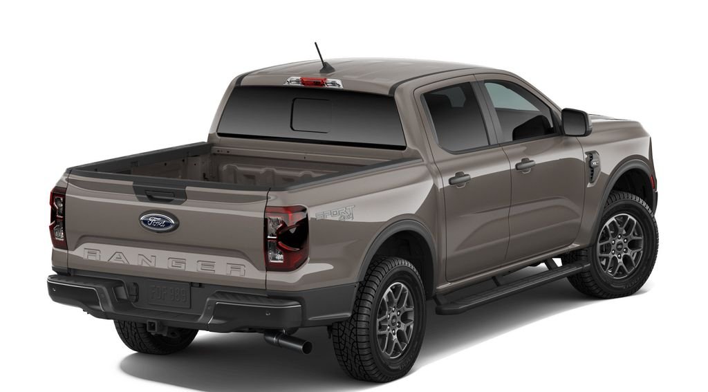 New 2026 Marsh Gray Ford XLT image 3
