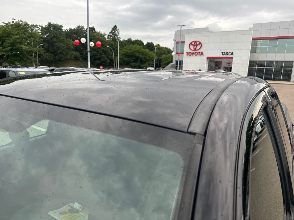 New 2019 Black Toyota SR image 43