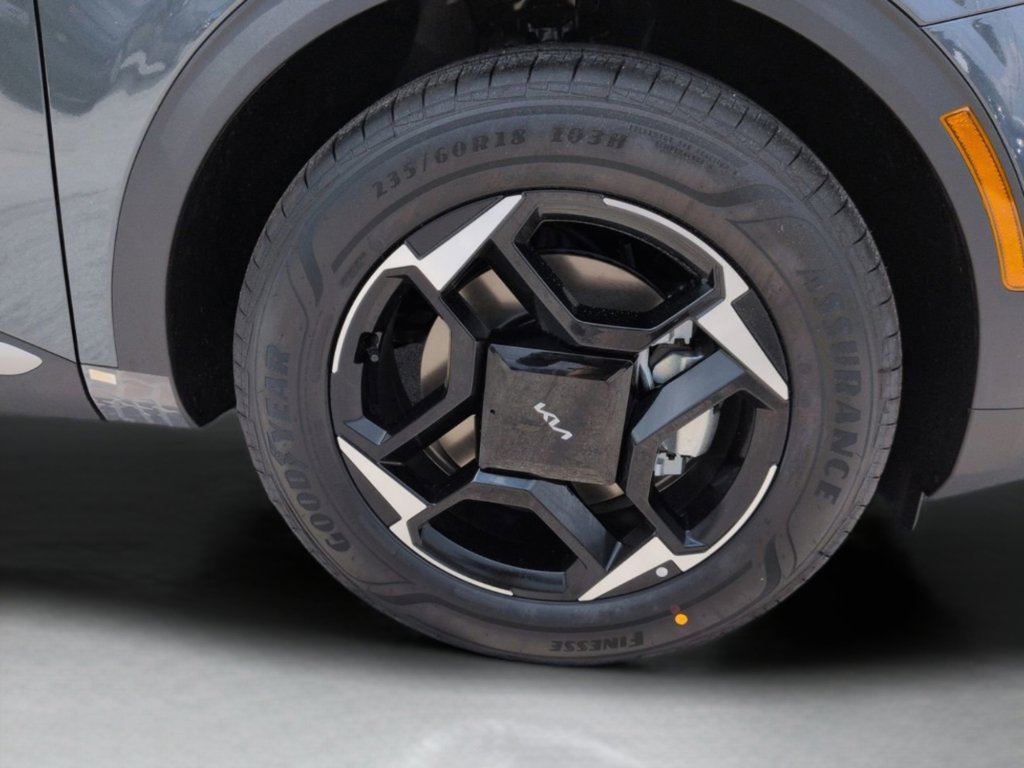 New 2026 Gravity Gray Kia EX image 32