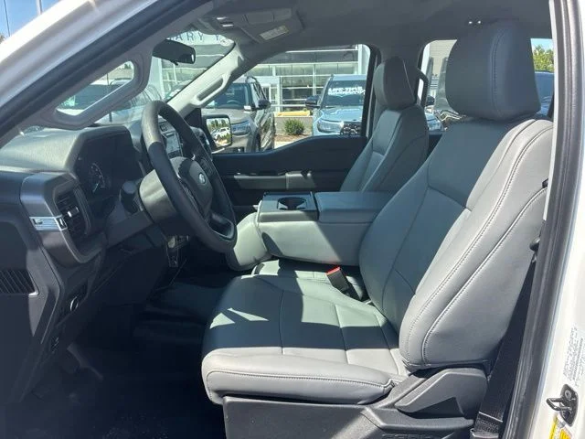 New 2026 Oxford White Ford XL image 18