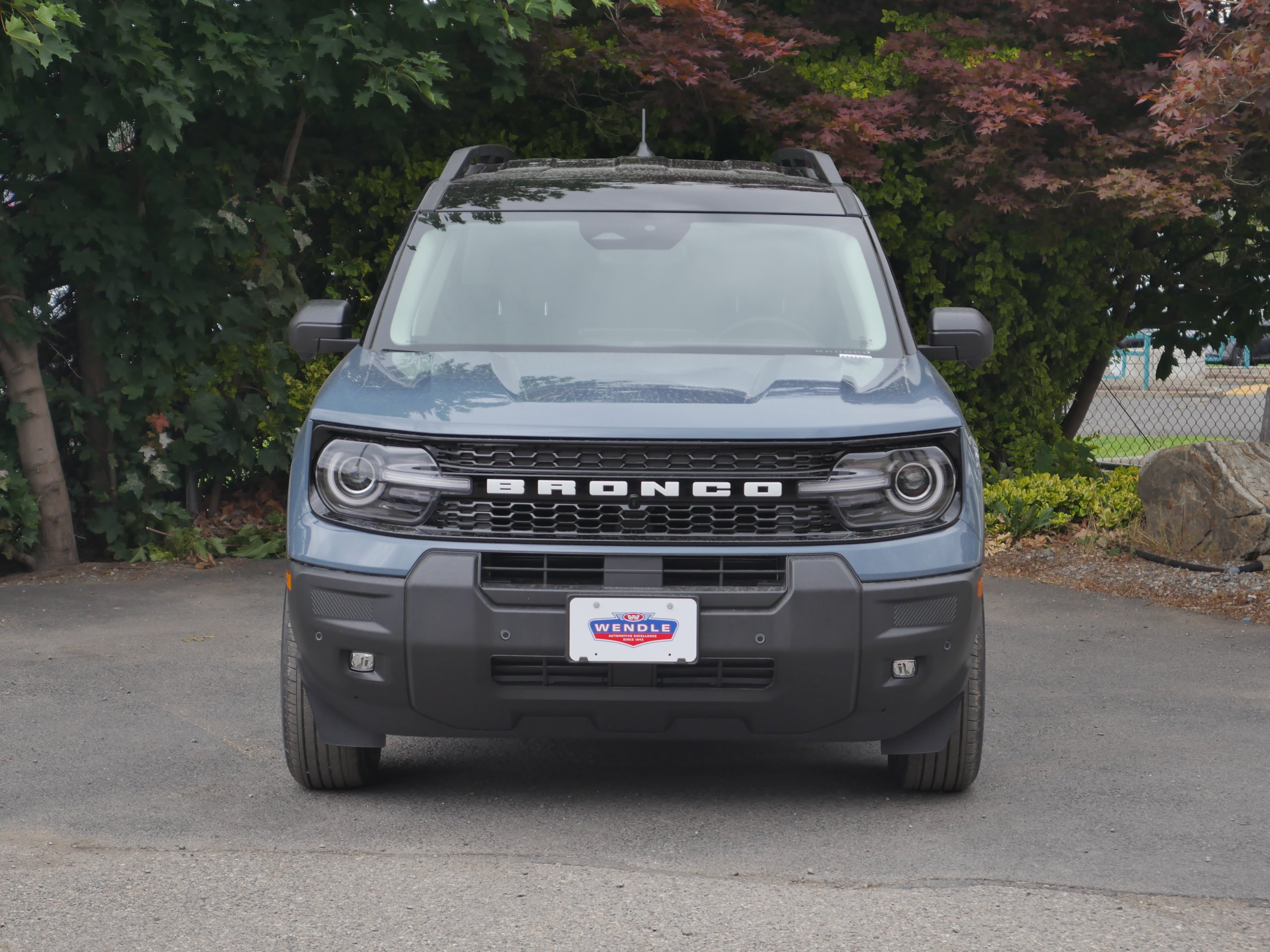 New 2026 Azure Gray Metallic Tri-Coat Ford Outer Banks® image 32