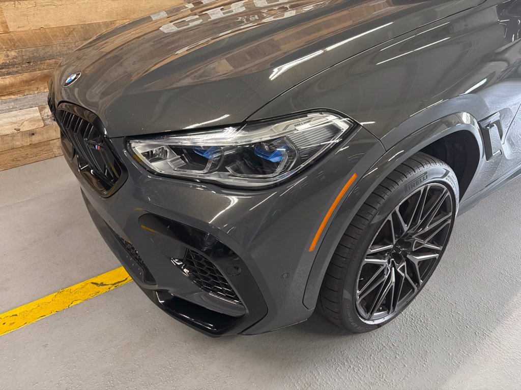 Used 2022 Gray Metallic BMW Base image 3