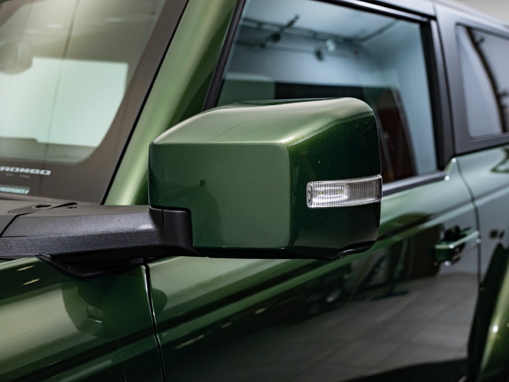 Used 2023 Eruption Green Metallic Ford Outer Banks image 16