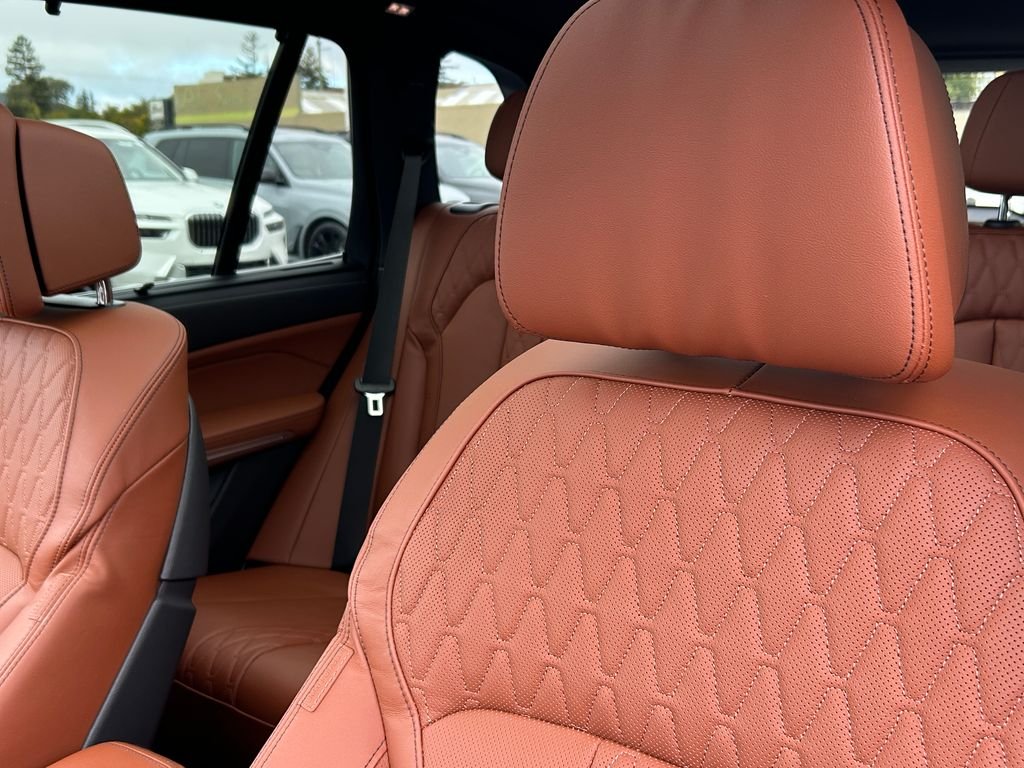 2026 BMW X5 50e - Photo 14