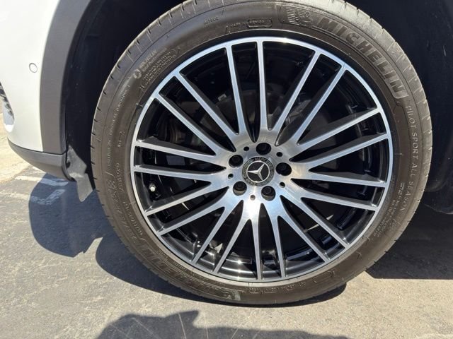 Certified Used 2023 White Mercedes-Benz GLC 300 image 13
