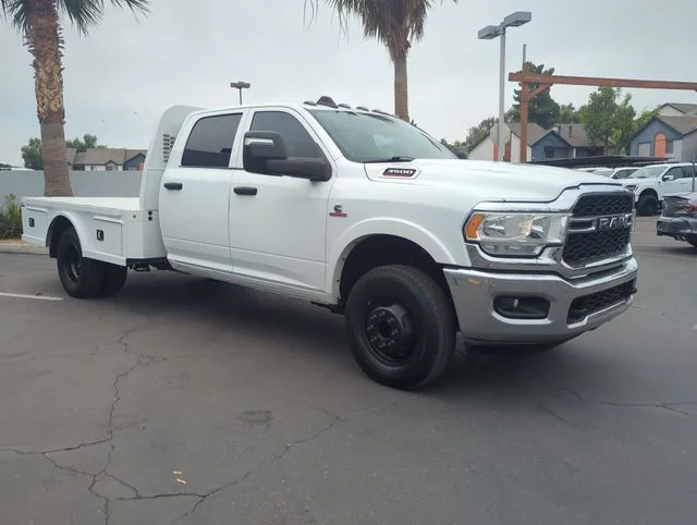 2024 RAM 3500 Tradesman 4X4 Crew Cab's photo