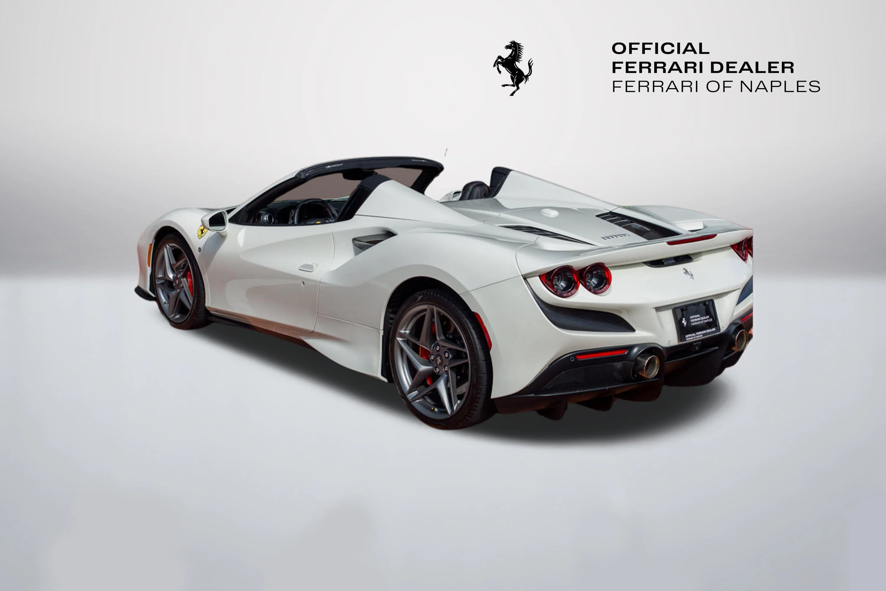 Used 2021 Bianco Avus Ferrari Base image 4