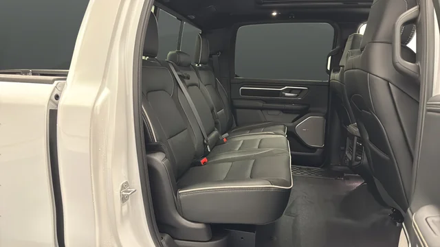 New 2026 Ivory White Tri-Coat Pearl-Coat Exterior Paint RAM Laramie image 25