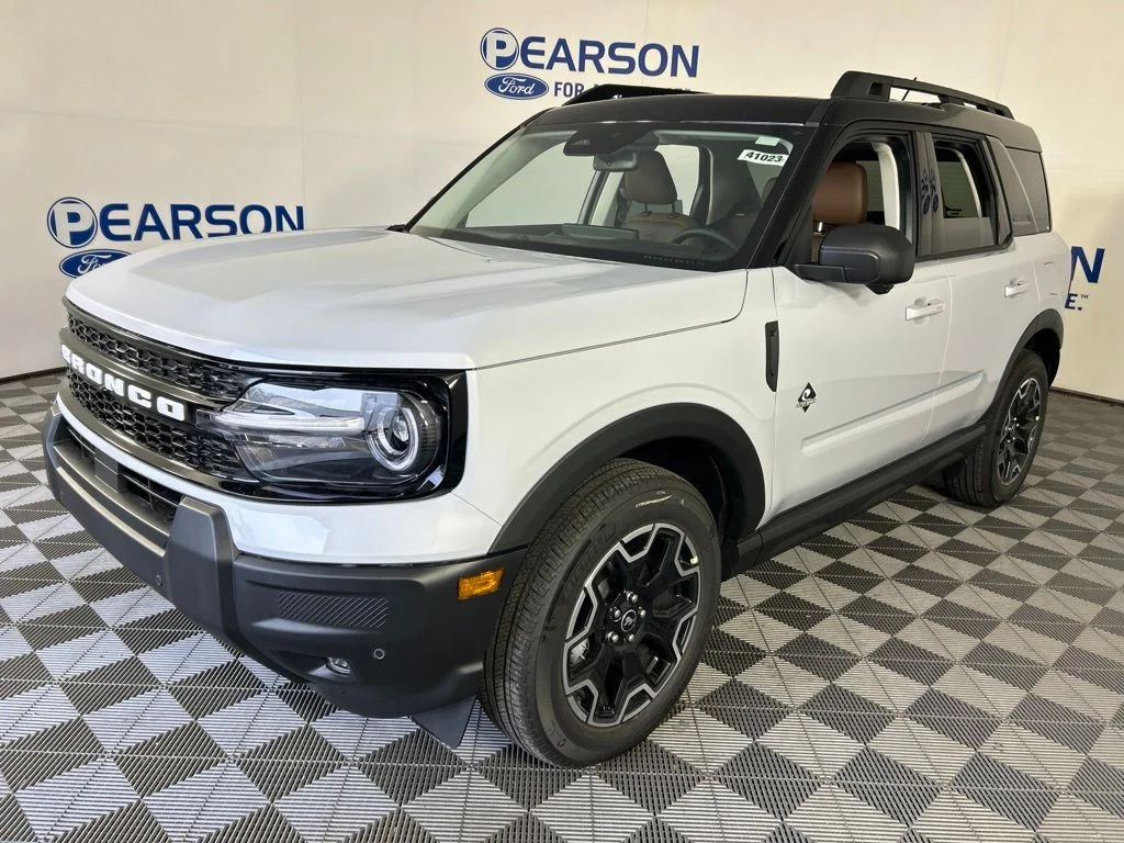 New 2026 White Ford Outer Banks image 1