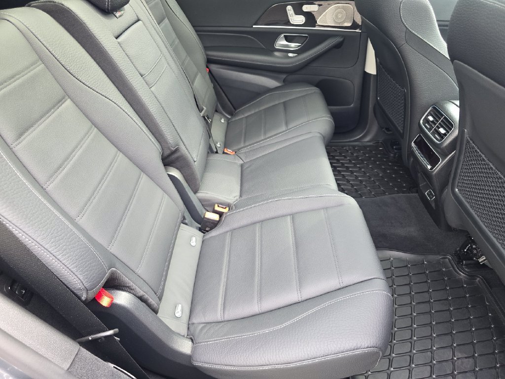 New 2026 Selenite Grey Metallic Mercedes-Benz GLS 450 image 76