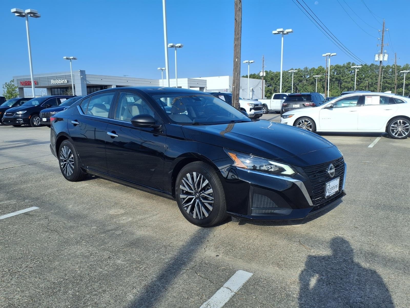 2025 Nissan Altima SV Black at Robbins Nissan