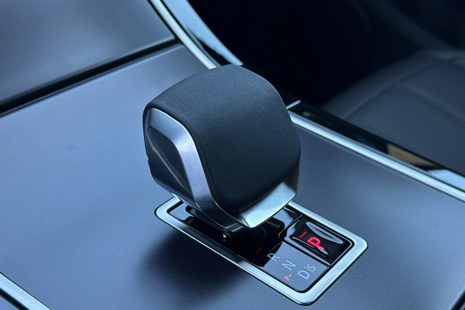 2026 Land Rover Range Rover Evoque Dynamic SE - Photo 22