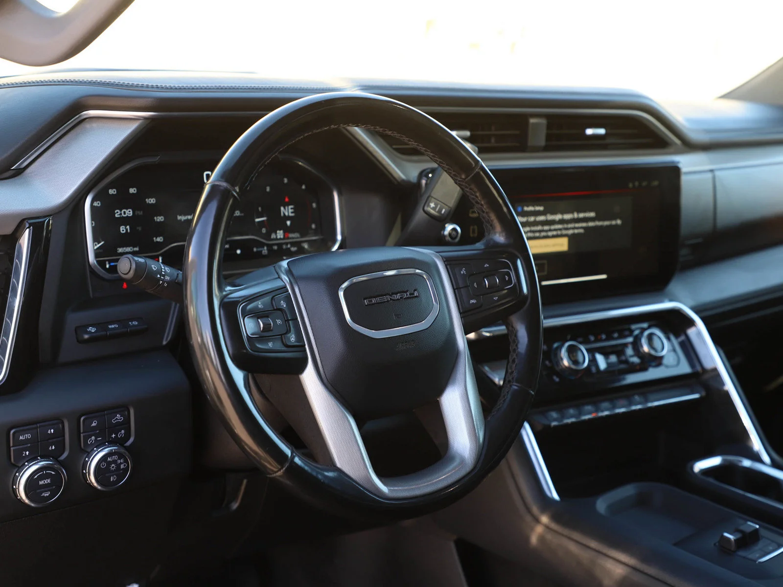 Used 2024 Onyx Black GMC Denali image 20
