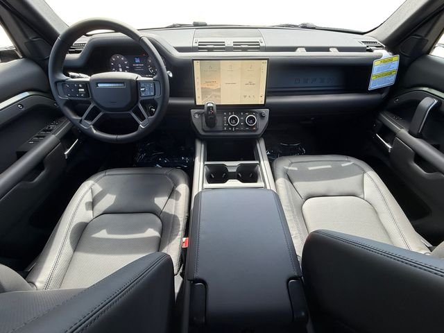 New 2026 Woolstone Green Land Rover X-Dynamic SE image 12