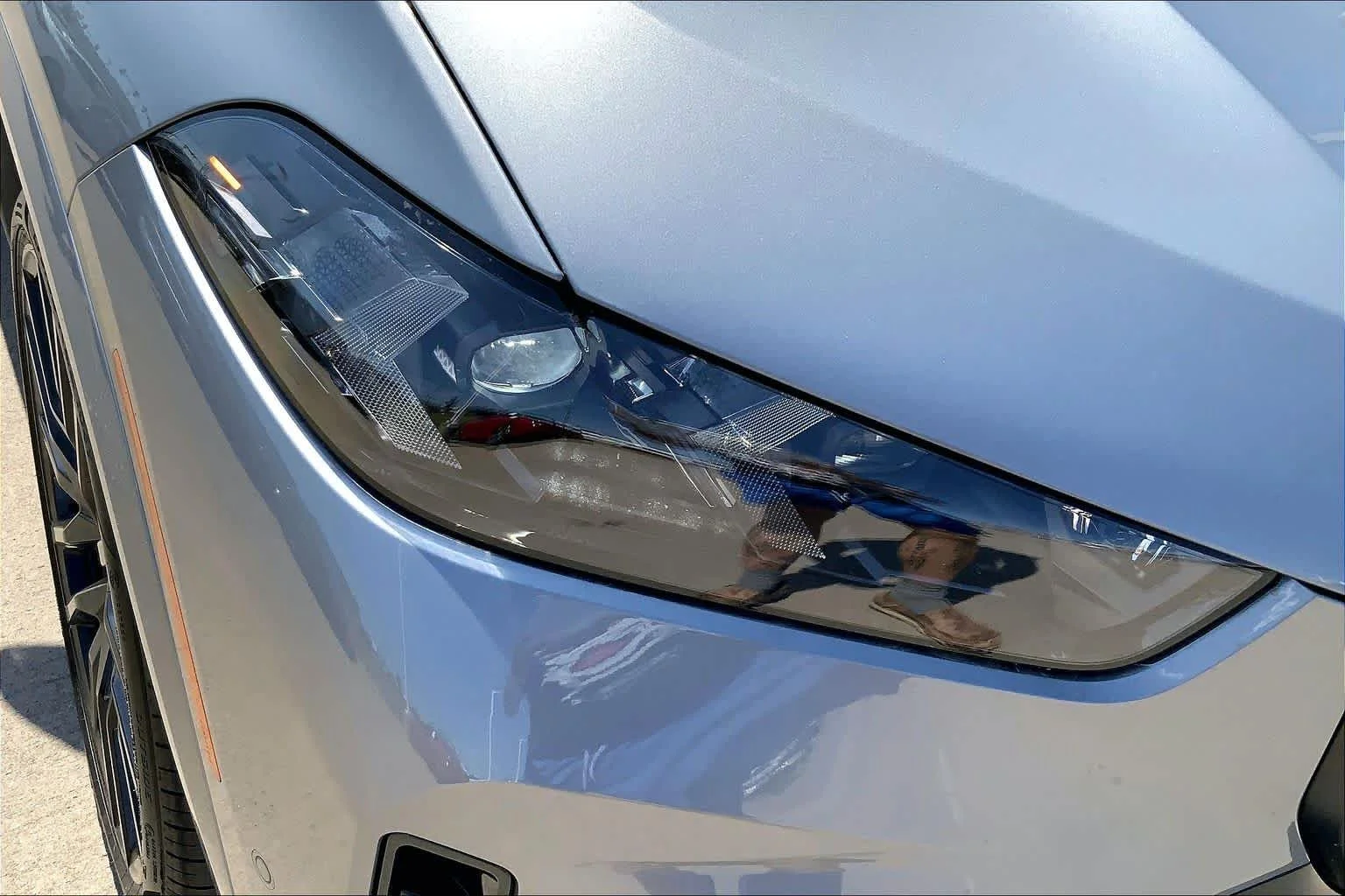 New 2026 Skyscraper Grey Metallic BMW M60i image 13