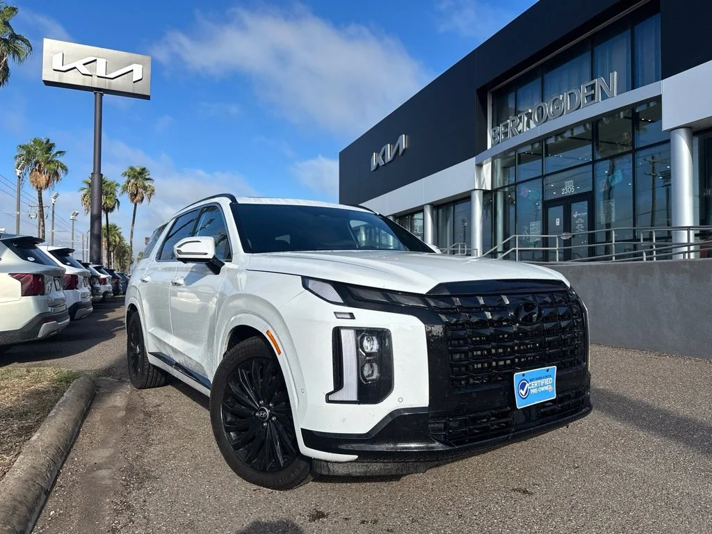 Used 2024 White Hyundai Calligraphy Night Edition image 1