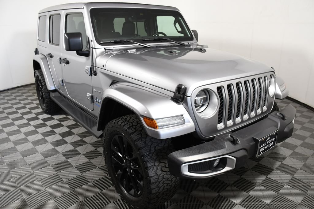 Used 2021 Billet Silver Metallic Clearcoat Jeep Unlimited Sahara 4xe image 9