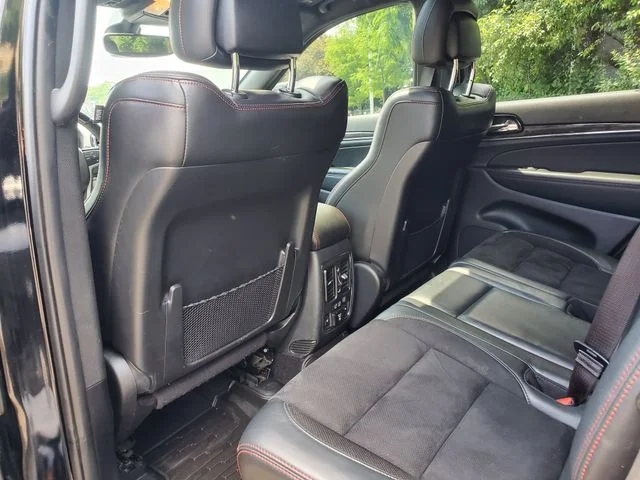 Used 2021 Black Jeep Trailhawk image 11