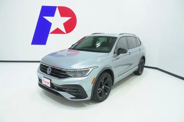2023 Volkswagen Tiguan SE R-Line Black