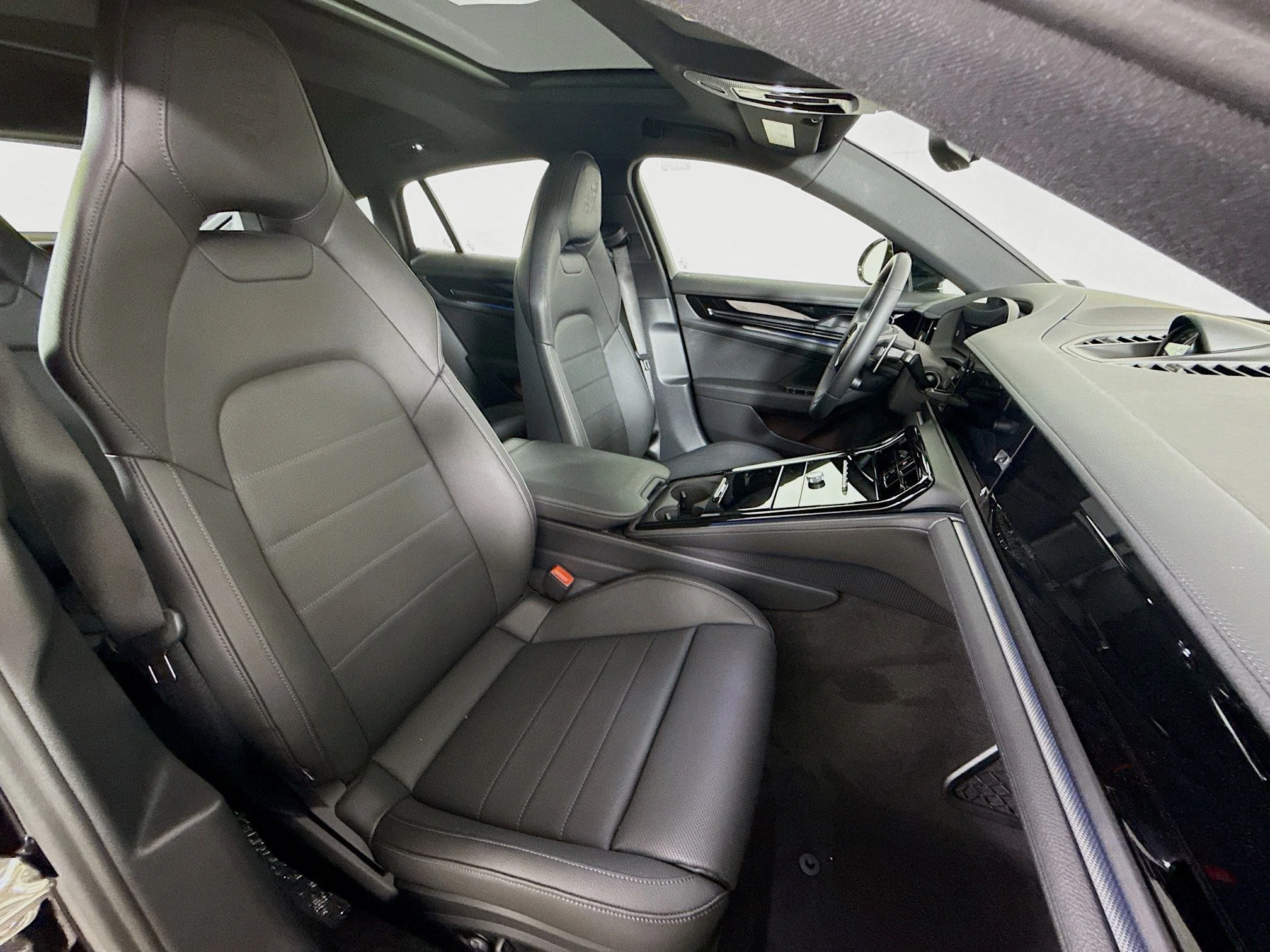 2025 Porsche Panamera Base - Photo 22